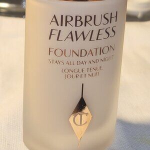Charlotte Tilbury Airbrush Flawless Foundation
